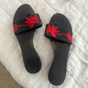 VINTAGE ? GIORGIO ARMANI Black Red Floral Platform Block Sandal Y2K 00s 2000s 6B